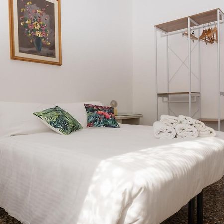 Living Sestri Airport Apartment Genoa Exterior photo