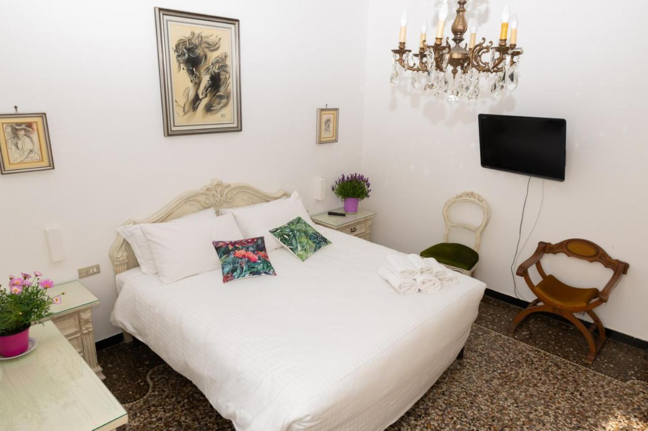 Living Sestri Airport Apartment Genoa Exterior photo